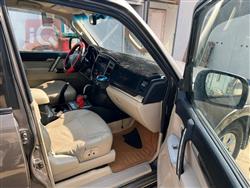 ميتسوبيشي باجيرو